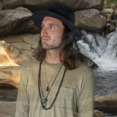 Evolutionary Astrologer. Channeling Daily Horoscopes on YouTube. Consultations available at https://t.co/1DQa1WNn5T.