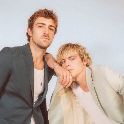 Hola, está cuenta  es de apoyo a  @thedriverera desde  Cádiz, (Andalucía,España).(TDE Follows ).Respaldado por @UniversalSpain.
©Fan account.