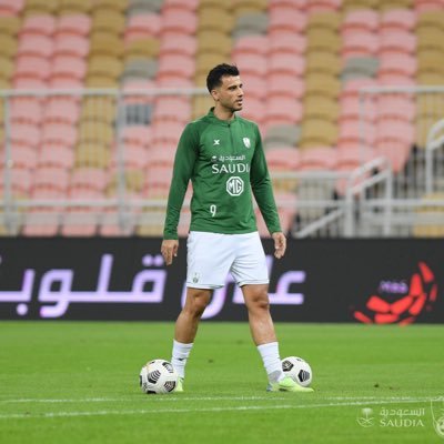 oaz121's profile picture. هذا حسابي الجديد الأول تقفل علي 😭😩 اتشرف بمتابعتكم ودعمكم لي 🤍💚 👈@abo_amer1413