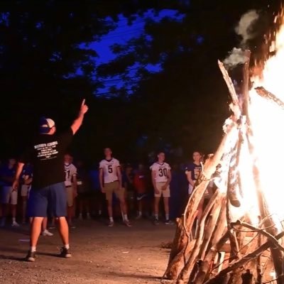 Health / Phys. Ed.- @Mariemont_HS | Social Studies - @Mariemont_JH | Coach - @MariemontFB | #GoWarriors | “3 Claps on 3”