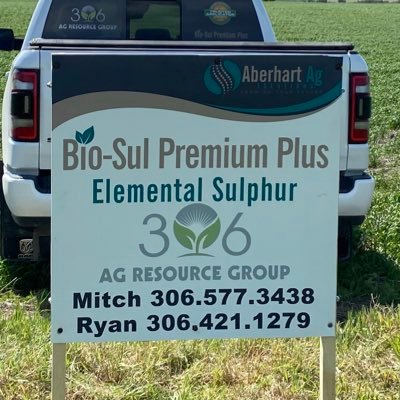 Locally owned and passionately operated. From custom spreading to logistical management, custom fertilizer programs to tissue testing. Lets talk farming.