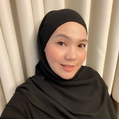 Founder of Eppibox. A HRDF Certified Trainer and COPC Certified, Experienced in CX and Call Centre, Digital Learning and Gamify Workplace.