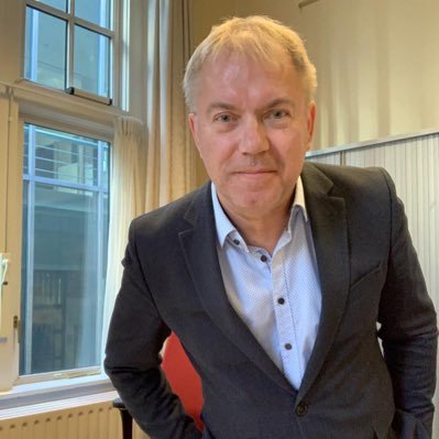 HAvanHeerden's profile picture. curious & creative communicator (tv, new media) news, politics, interim-management, oplossingsgericht