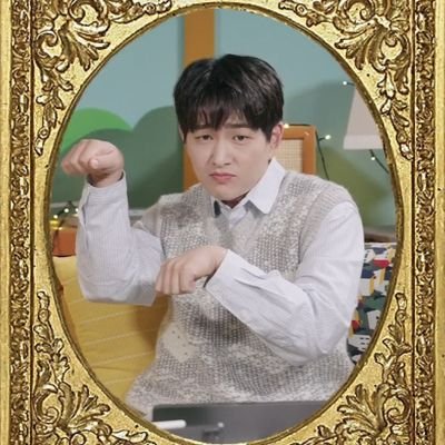 이 진기onew(bot)
                                                                                 We are proud of you