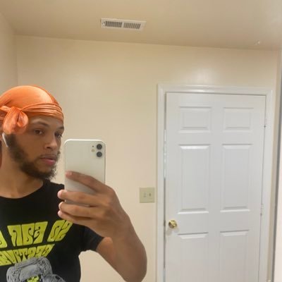 wuggsworld's profile picture. Fmoi @wuggsvision 𝑹𝒆𝒔𝒑𝒆𝒄𝒕𝒇𝒖𝒍𝒍𝒚  ⃤