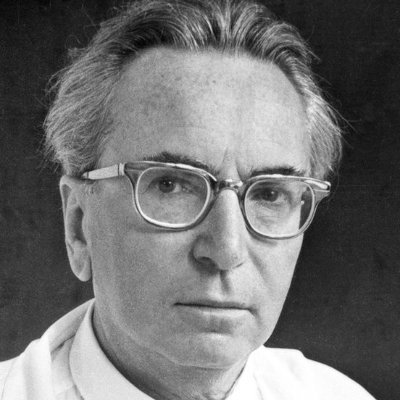 Quotes by Viktor Frankl | Neurologist| Philosopher | Author | Holocaust Survivor | Man's Search for Meaning 📚 | @reachmastery | https://t.co/eF6ZRV82lD