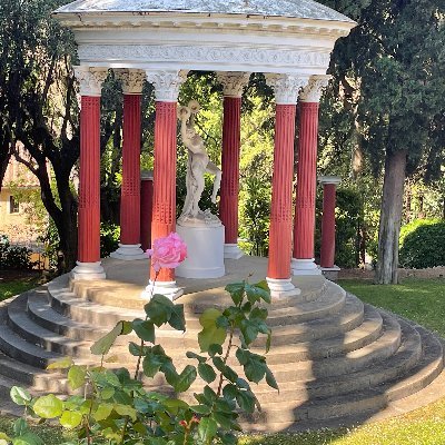 CommunationD's profile picture. Résidence médicalisée : 
- EHPAD
- USLD
- Accueil de jour