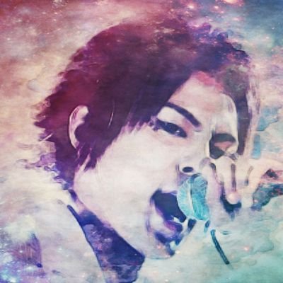 とてもおとなです。じゃにをたです。一番の大好物は歌って踊る藤ヶ谷太輔です。おたまちゃんには甘く、時々みっくんに悶えます。☆2022.9.18ぴーすふるレター記念日☆