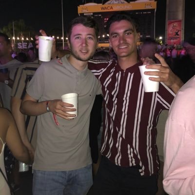 Iankelland_'s profile picture. 