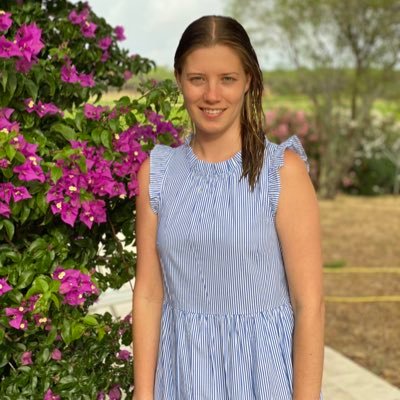 Vegetarian, runner, dog mama, rescue advocate, dog lover 🇷🇺🪆🏃🏼♀️🐕🗽