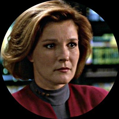 Kathryn Janeway, captain of the Starfleet starship USS Voyager | #RP #StarTekVoyager #StarTrekRP #StarTrek #RolePlay