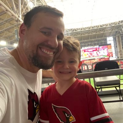 Chrimes21's profile picture. Happily married father to 3 beautiful children! ~ Opinionated but open-minded. Sports Guru - Fantasy Football & Baseball for 27 years.