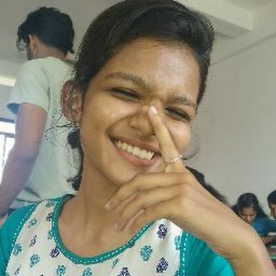 akhila_ammuz_'s profile picture. 