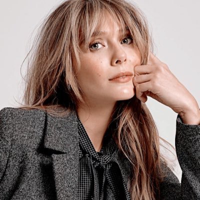 Twitter of the french website dedicated to the beautiful and talented Elizabeth Olsen // Fan account