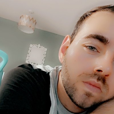 AlexxxTaylorrr's profile picture. Make my button blue and i'll do the same for you! SC: alexxx.taylorrr