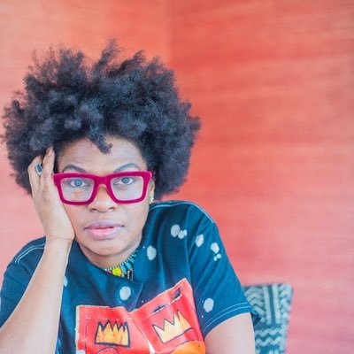 shandaMD's profile picture. Physician & Writer & Wife & Mother of Five. Binge reader. Dedicated napper. Fellow 2021 @pen_EV Opinions mine alone. (she/her)