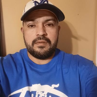 Richard83318498's profile picture. 