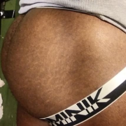 I'm From ATL... But I live in Vicksburg Mississippi
I 💕 Black Huge Dicks
Strict Bottom 💯
I'm Single AF 💯