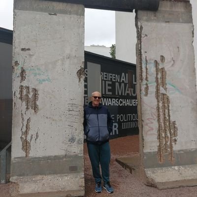 Teslapas's profile picture. 