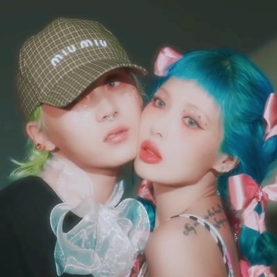 ˚♡₊⁎ update account dedicated to solo activities of artists hyuna and dawn ♡