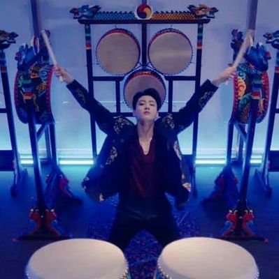 AniVk5's profile picture. Sleepy