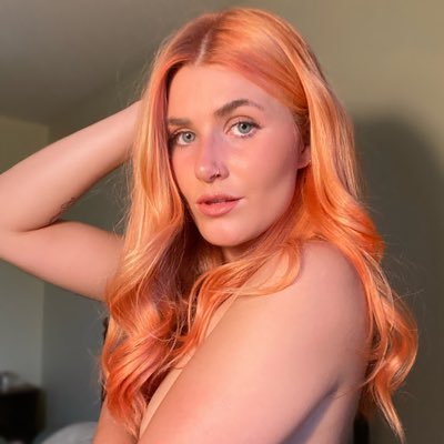 livchuck's profile picture. my friends call me liv... or they would if I had any friends