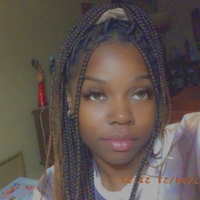 LuvLee_T Profile Picture