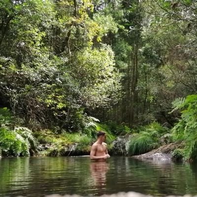 mirre_momentum's profile picture. Hustle and Motivate.
/MOMENTUM CREW
/ ig: myhre.momentum / ESS