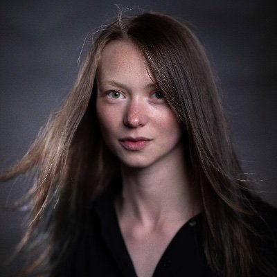 CheEviene's profile picture. Actor/Director/Writer. Founder of Change Maker. Casting Director for Smile, Modena. Rose Bruford graduate. Also a runner and a skier 🏃‍♀️ 🎿