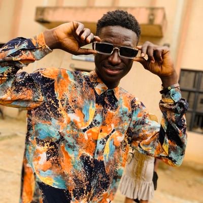 noheem_sanni's profile picture. GOD is Great🙇🏾 | Metallurgical Engineer👷🏾⛓⚙️| Manchester United Fan🥺❤️| Wizkid Fc❤️🦅 | Ronaldo Fc😁.