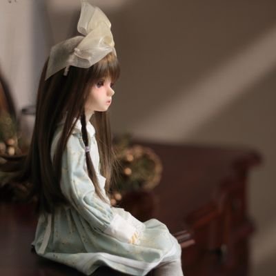 BJD / 성인인덕 / 틧터 초보 / 혼잣말 & 아무말 대잔치/ 멘션스루는 고의가 아니에요;_; /
죄송하지만 인형계외 분들은 차단합니다/
쑥쓰러워서 주로 마음으로 교류해요! 블언블 편하게 해주세요~ 😊
/ 인스타- bjd_ruru
