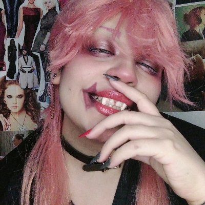 24. He/it/xe/they. Cosplay. Makeup.
Eng/Spa. 🇻🇪🏳️‍🌈
Sanzu Stan.
🔜 anime las vegas