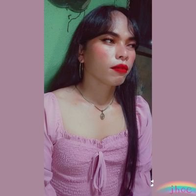 JhoMalapajo's profile picture. simple and family centered