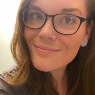 emmaalisonevans's profile picture. 