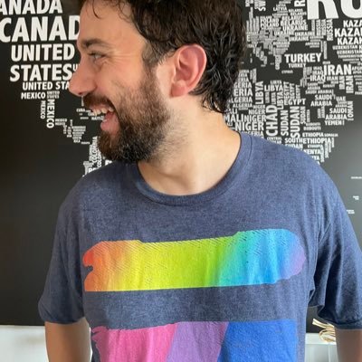 he/him - Bisexual 🏳️🌈💙💜💖 - Systemic Psychotherapist and LGBTQ affirmative - live and let love