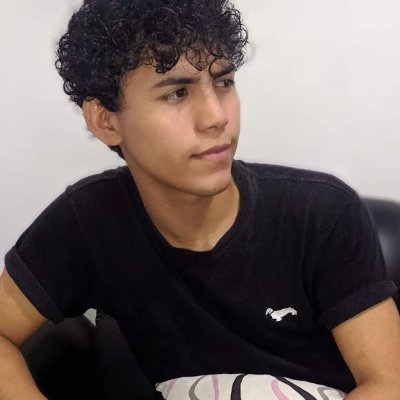 SoyMateo19's profile picture. Estududiante de Ingeneria de sistemas. Apasionado por la música. Sobre todo culo inquieto.