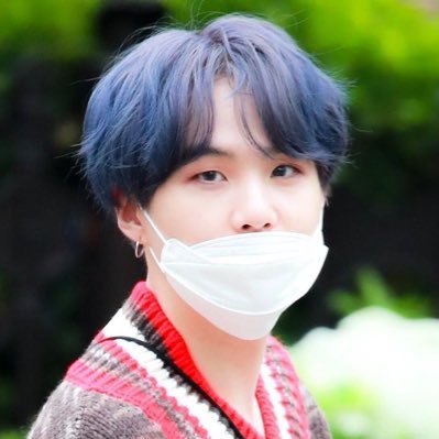 ⠀⠀⠀⠀⠀⠀ ⠀⠀⠀⠀ playing: rain by bts ⠀⠀⠀⠀⠀⠀ ⠀⠀⠀⠀⠀⠀⠀⠀ ⠀⠀⠀⠀⠀⠀she/her