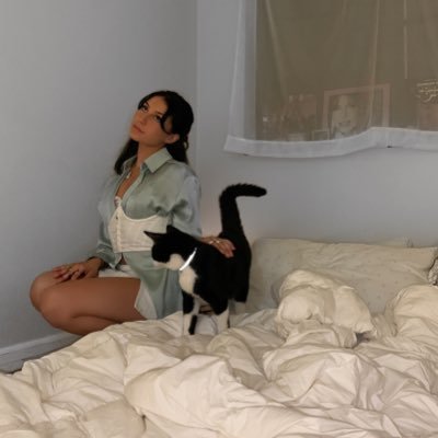 luvurskay's profile picture. You look lost, follow me