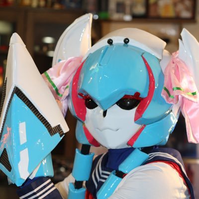 佐賀県有明海の竜宮城の乙姫様、シオマネキちゃん♡趣味:食べる事、お酒呑む事、摘む事。得意技:摘む事、塩対応、人間に化ける※佐賀非公認ローカルヒロイン♡フォロー大歓迎シオ〜!お仕事のご依頼はDMから♡