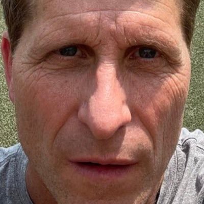 Razorbob2's profile picture. Hogs🐗