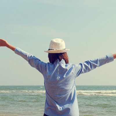 Entrepreneur | Survived 2 coups | Don't want to work 24/7 til retirement? Learn tips for a profitable and fulfilled life now.