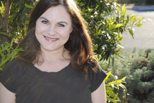 I am an author of the recently published book, Holiday Knitting Boutique.  You can find out more about Me at http://t.co/cSCMiNhAg7