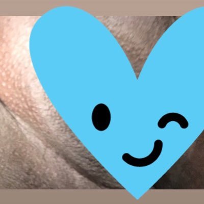 Plus size/fat/BBW woman interested in connecting with discreet and freaky women in the DFW area.
