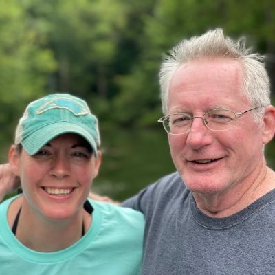 larikat's profile picture. me