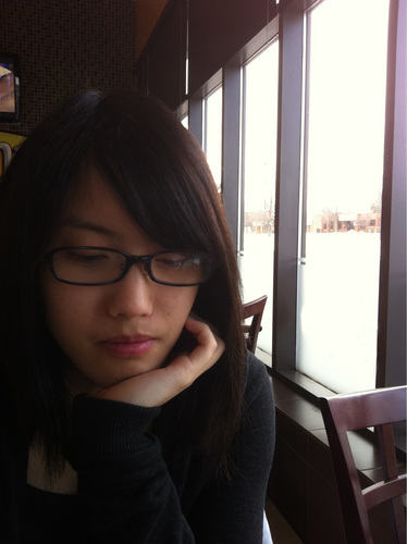 I'm a cookie cutter image of the stereotypical girl, and that's how I like to be =)