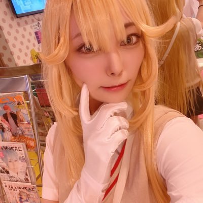 arunode_anri's profile picture. るいです🥀チョコとお酒と香水を愛しています。