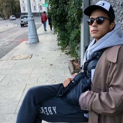 TechoyeRBX's profile picture. 4B+ Place Visits across shipped games