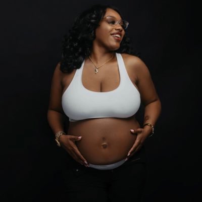 KingstonsMadre's profile picture. 27👑 Master Cosmetologist✂️📚💇🏽 Soon to be mommy🥰AMOSC:silakight19 IG:sila_kight