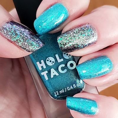 HoloTaco addict,, nail art newb