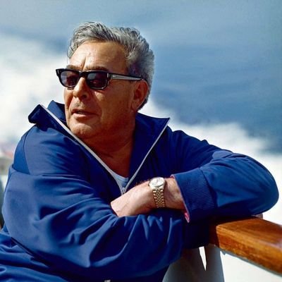 sch_antonio's profile picture. ... ammiriamo la vostra ingenuità ma non  invidiamo la vostra stoltezza (Tucidide) ...